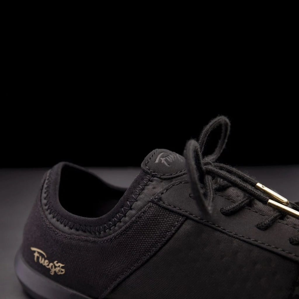 Fuego Dance sneakers | Split-sole limited edition- black