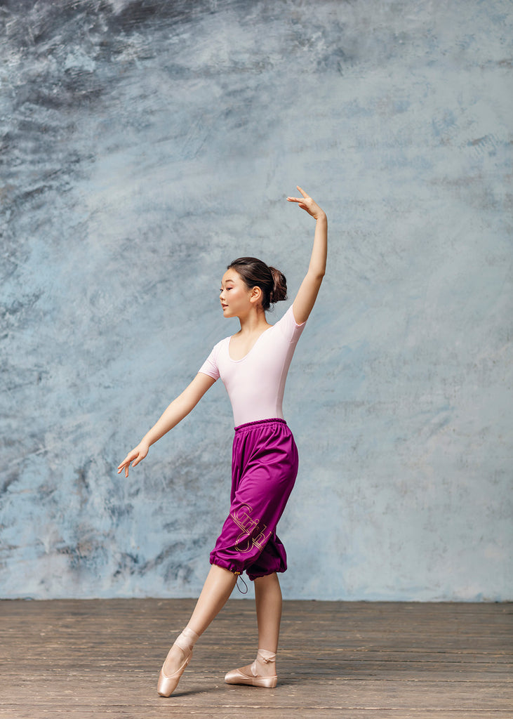 0406PT LADY'S WARM-UP SHORTS-just arrived will go very fast