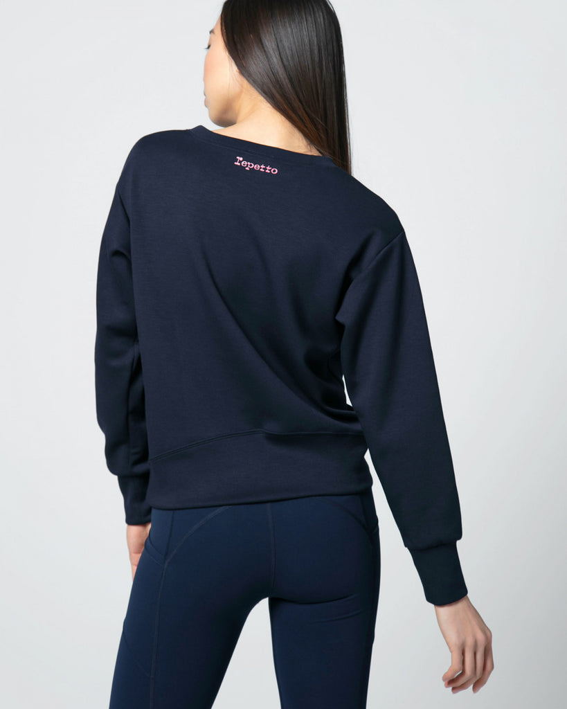 'R' sweatshirt