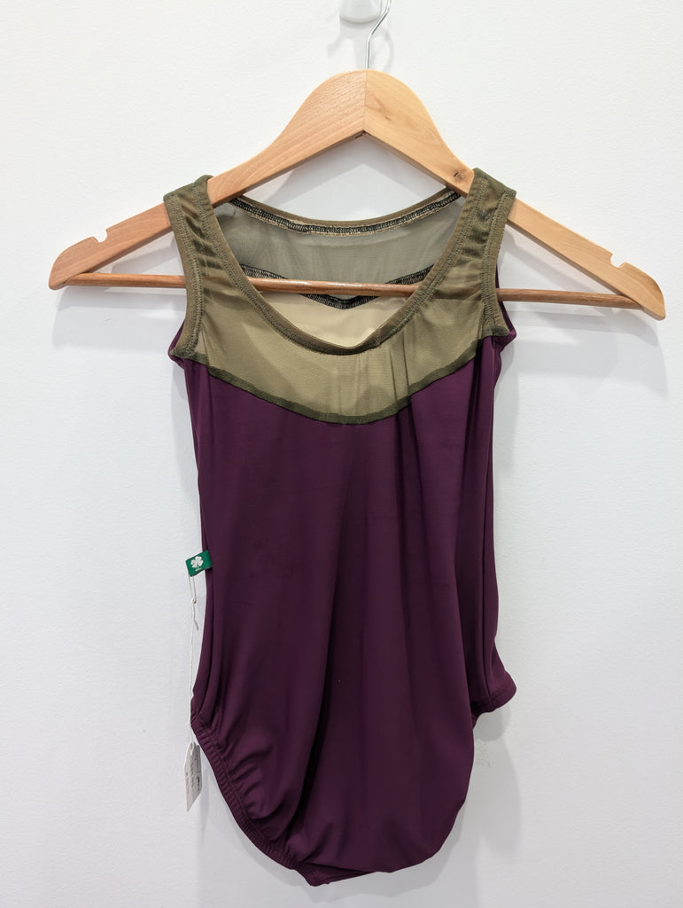 Lucky Leo Custom BREEZE leotard