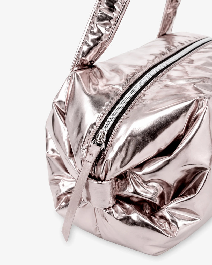 Duffel bag  Medium B0232NB- just arrived Must Have