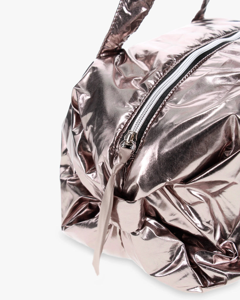 Duffel bag  Medium B0233NB- just arrived Must Have