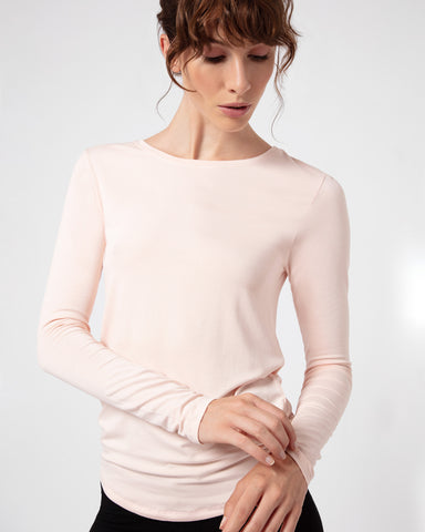 Long sleeves top in rosette lace